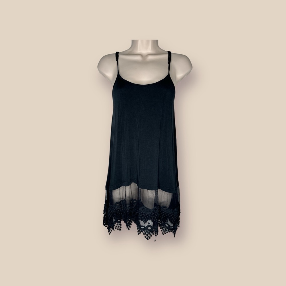 Elegant Black Lace Trim Chemise